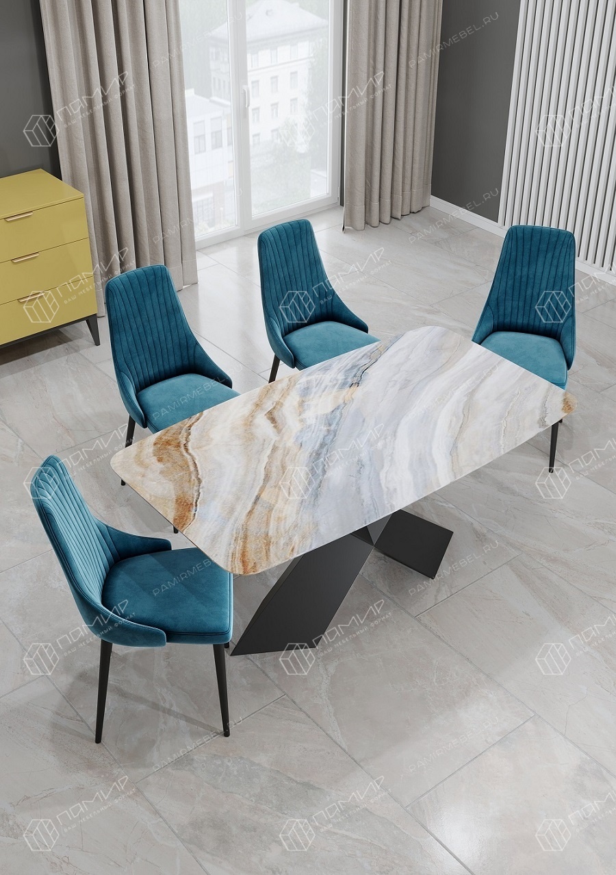 boss-f31-sleva-mal_1296x0_428